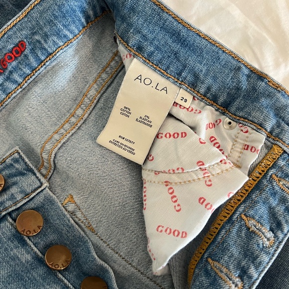 Alice+Olivia Jeans - Picture 3 of 4